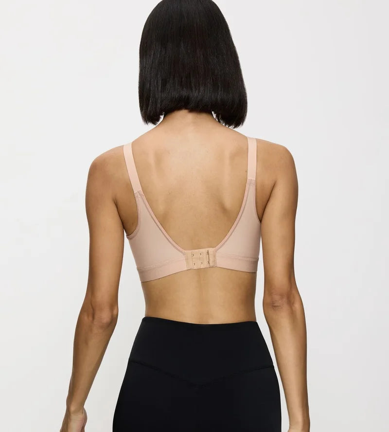 Triumph - Triaction Non-Padded Bra Neutral Beige