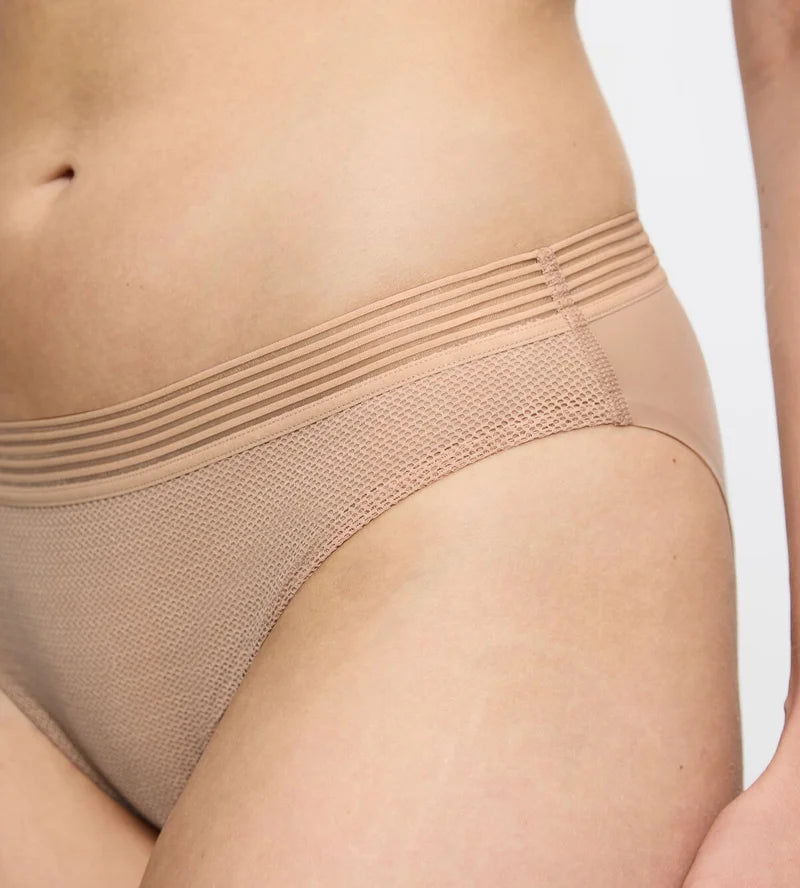 Triumph - Infinite Sensation Tai Brief Smooth Skin