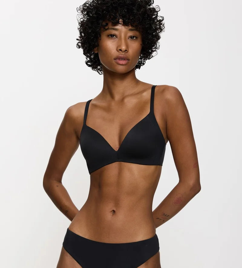 Triumph - Body Make-Up Essentials Soft Touch Wireless Padded Bra Black