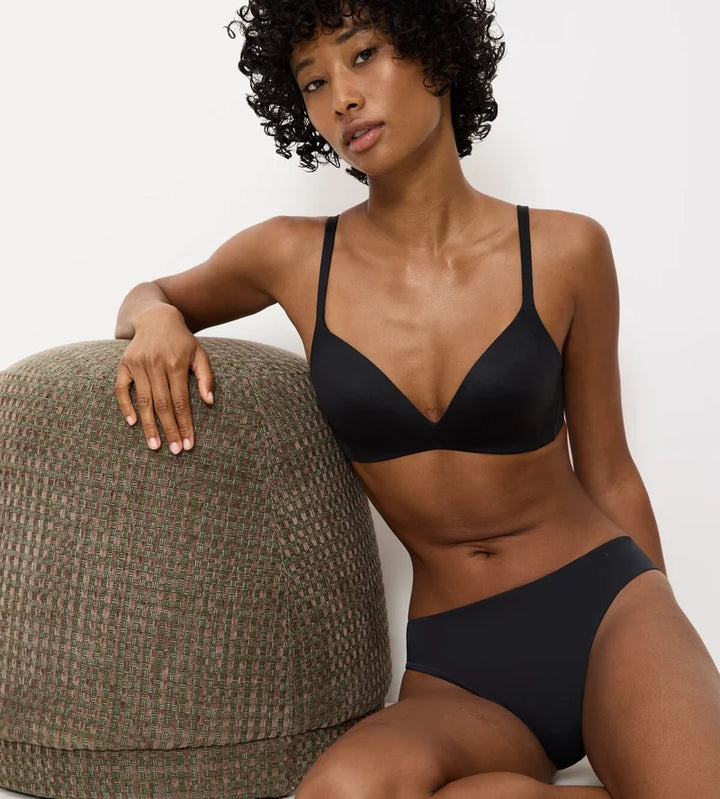 Triumph - Body Make-Up Essentials Soft Touch Wireless Padded Bra Black