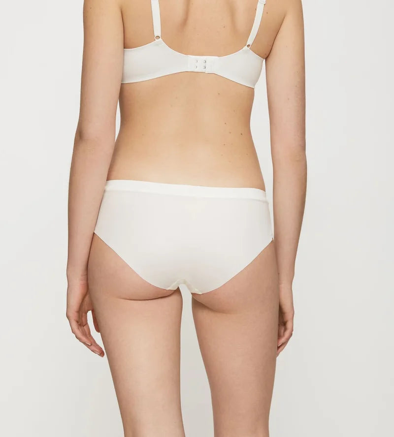 Triumph - Body Make-Up Essentials Soft Touch Hipster Vanille