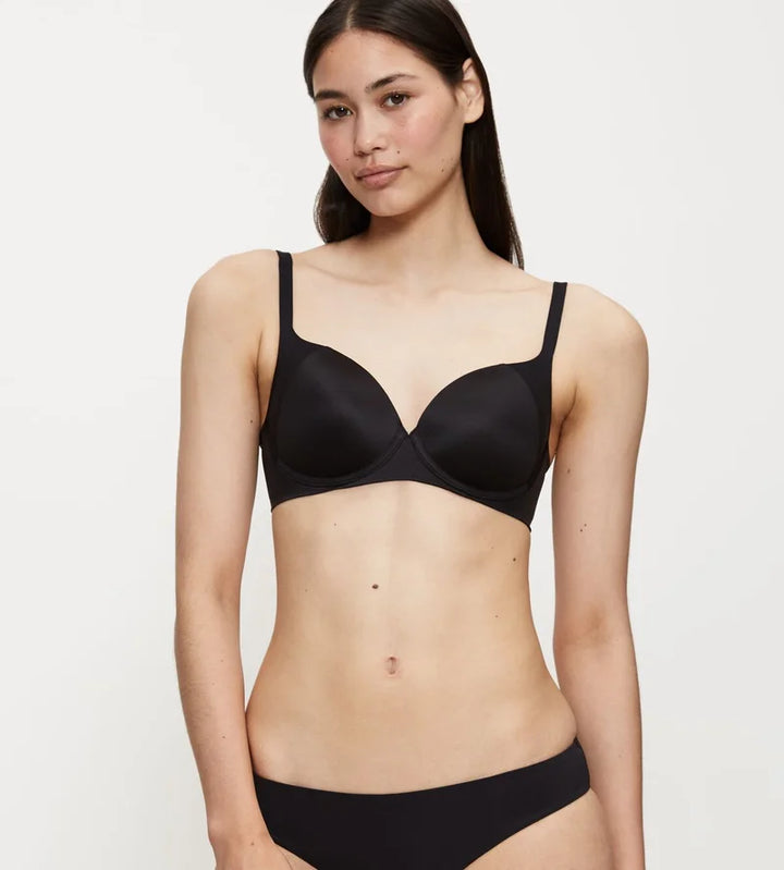 Triumph - Body Make-Up Essentials Soft Touch Lightly Padded Bra Black