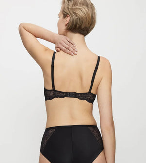 Triumph - Amourette Charm Non-Padded Bra Black