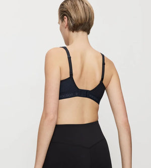 Triumph - Triaction Wireless Spacer Sports Bra Black
