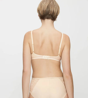 Triumph - Amourette Charm Lightly Padded Bra Creamy Dream