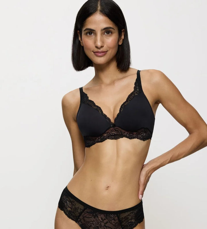 Triumph - Amourette Wireless Padded Bra Black