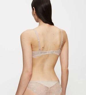 Triumph - Amourette Wireless Padded Bra Creamy Dream