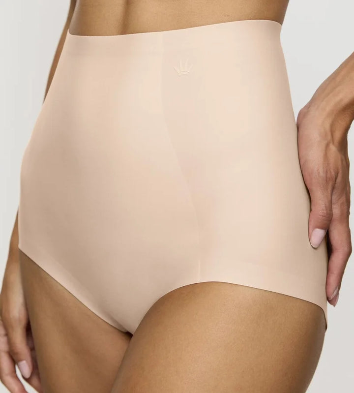 Triumph - Medium Shaping Series Highwaist Panty Nude Beige