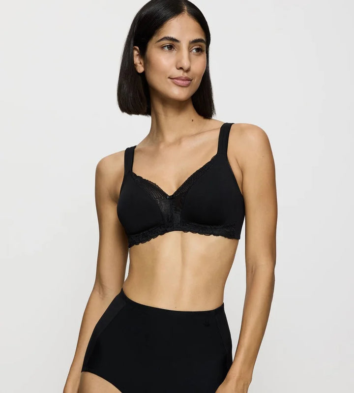 Triumph - Modern Lace Plus Cotton Wireless Bra Black