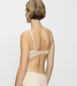 Triumph - Aura Spotlight Plunge Bra Creamy Dream