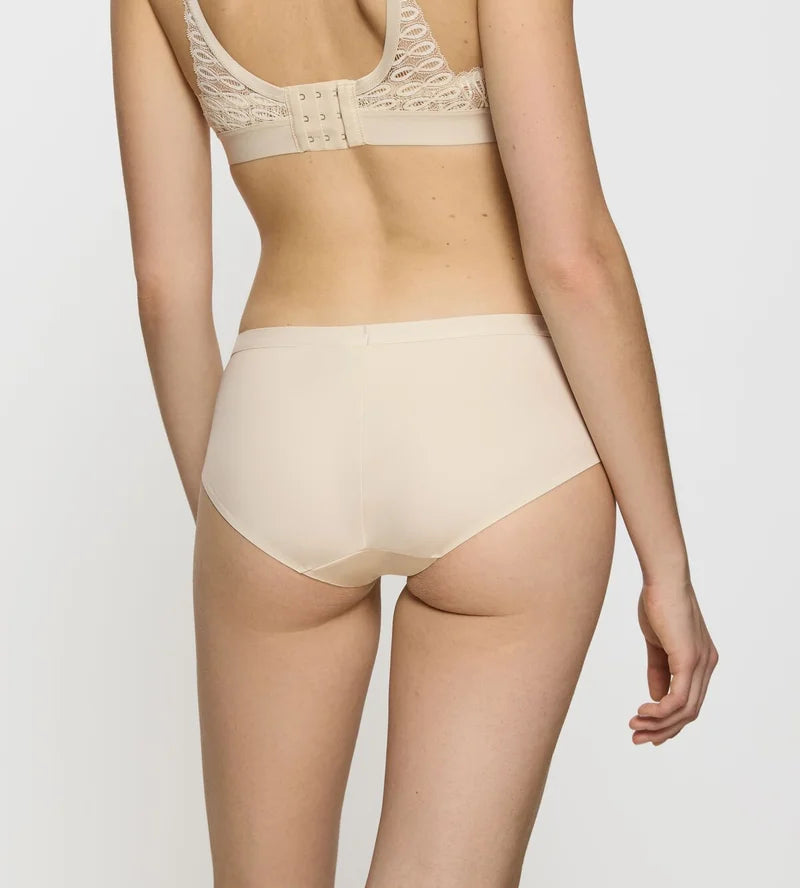 Triumph - Aura Spotlight Maxi Brief Creamy Dream