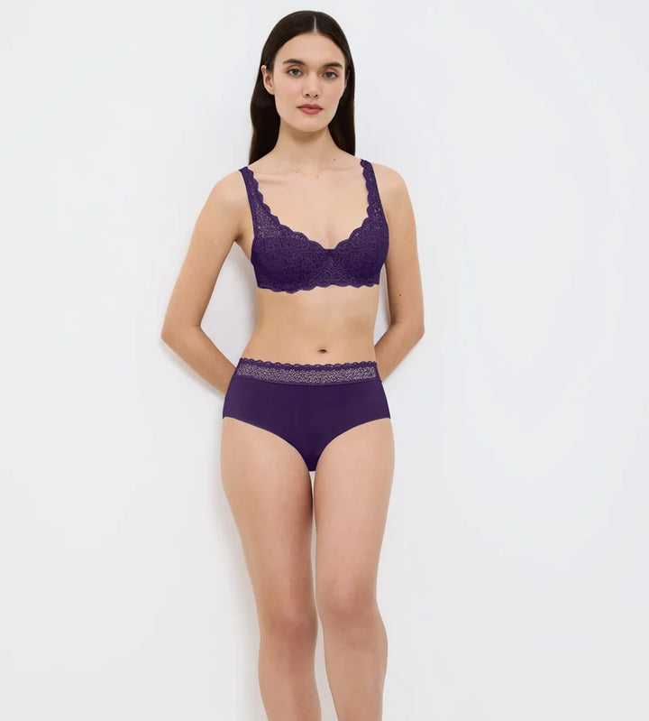 Triumph - Amourette Balconette Bra Royal Purple