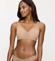 Triumph - Amourette Wireless Minimiser Bra Skin