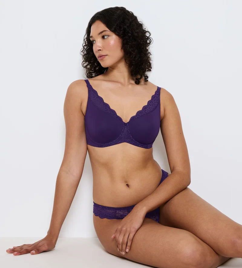 Triumph - Amourette Minimiser Bra Royal Purple