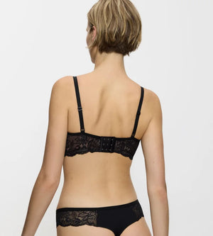 Triumph - Amourette Charm Wireless Bra Black