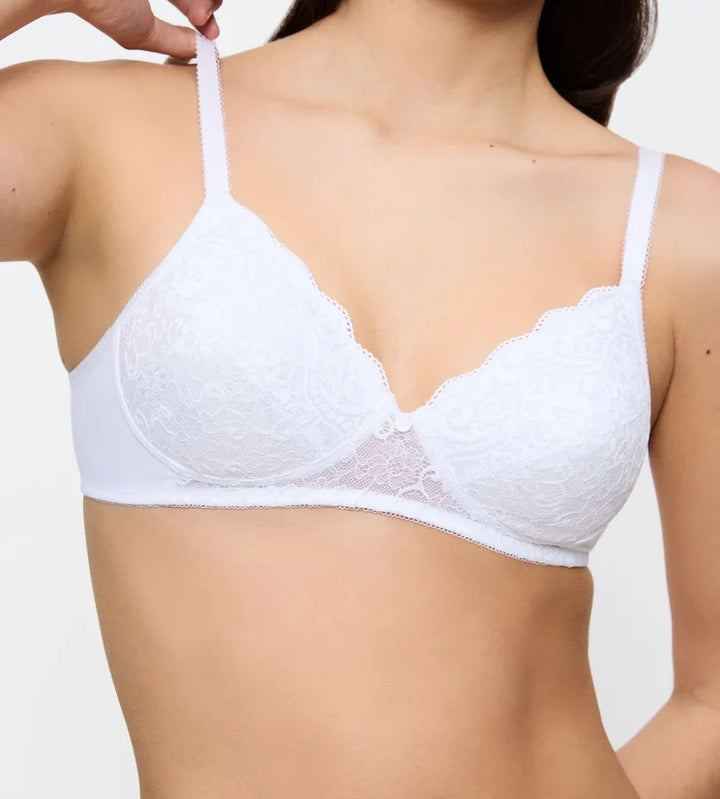 Triumph - Amourette Wireless Padded Bra White