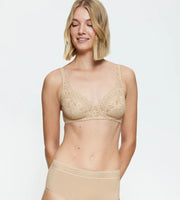 Triumph - Amourette Wireless Plunge Bra Skin