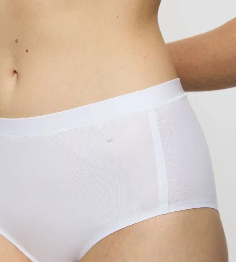 Triumph - Smart Natural Maxi Brief Ex White
