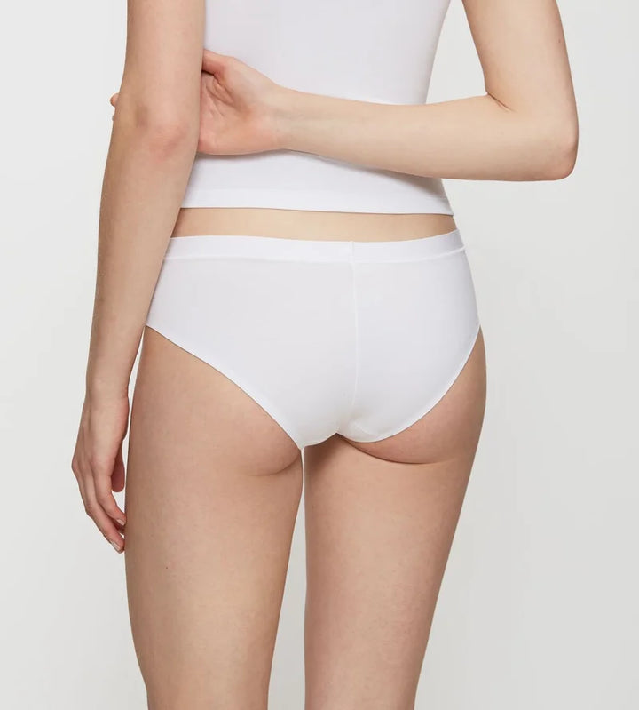 Triumph - Smart Natural Hipster Ex White