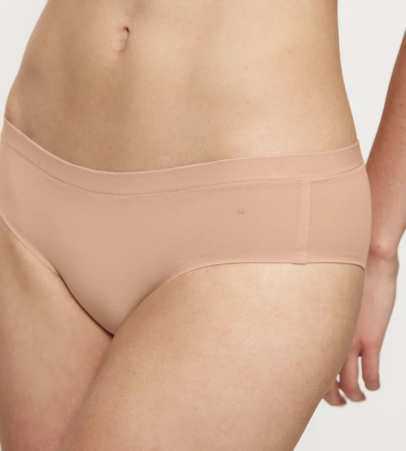 Triumph - Smart Natural Hipster Ex Neutral Beige