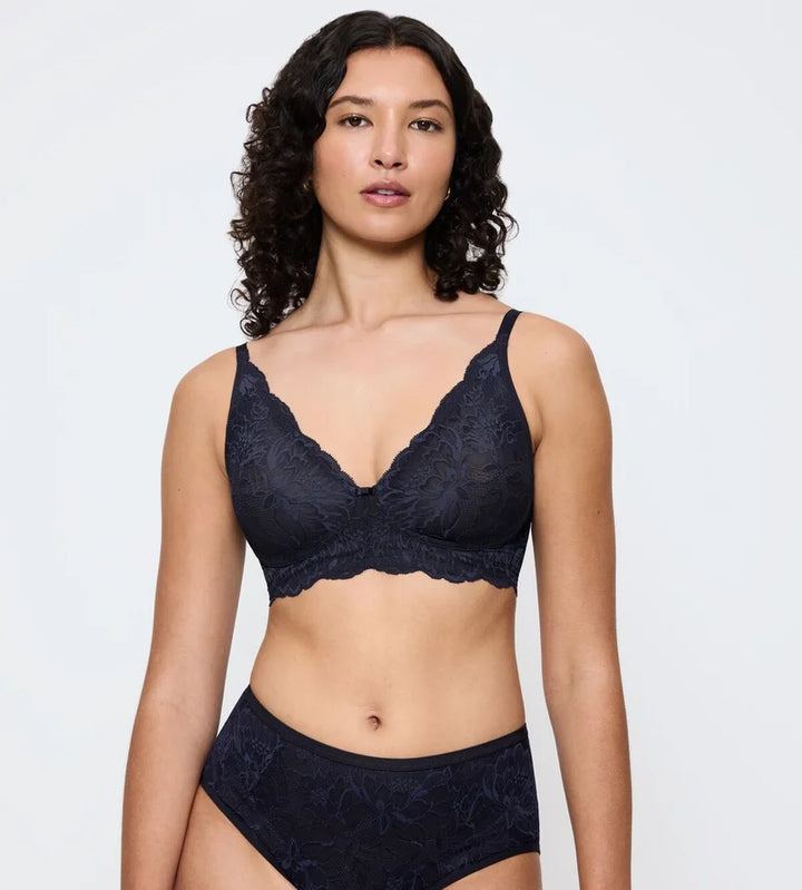 Triumph - Amourette Charm Wireless Bra Ink Grey