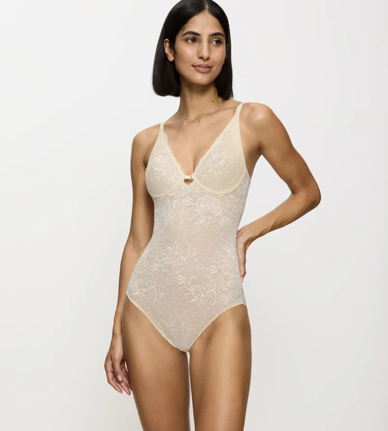 Triumph - Amourette Charm Bodysuit Creamy Dream