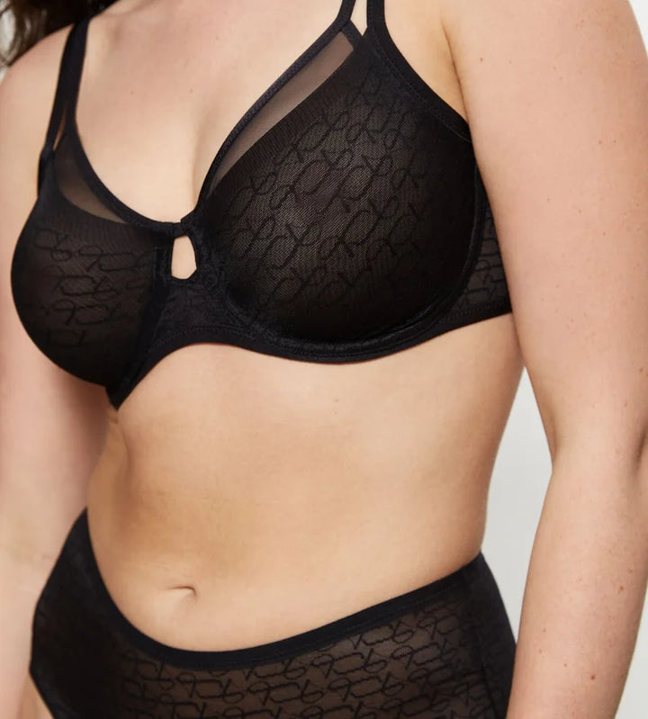 Triumph - Signature Sheer Moulded Wire Bra Black