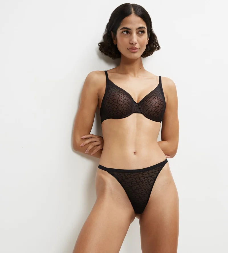 Triumph - Signature Sheer Moulded Bra Black