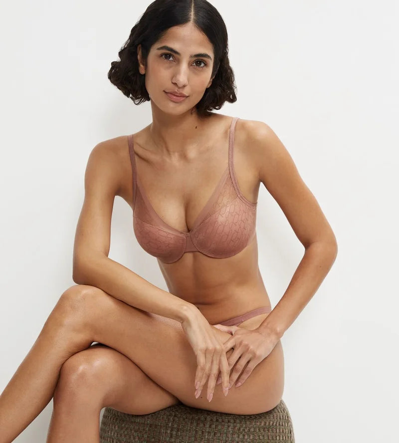 Triumph - Signature Sheer Moulded Bra Toasted Almond