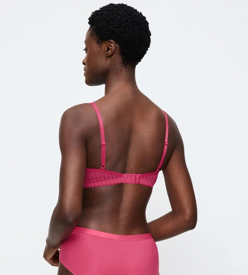Triumph - Aura Spotlight Padded Spacer Bra Flashy Pink