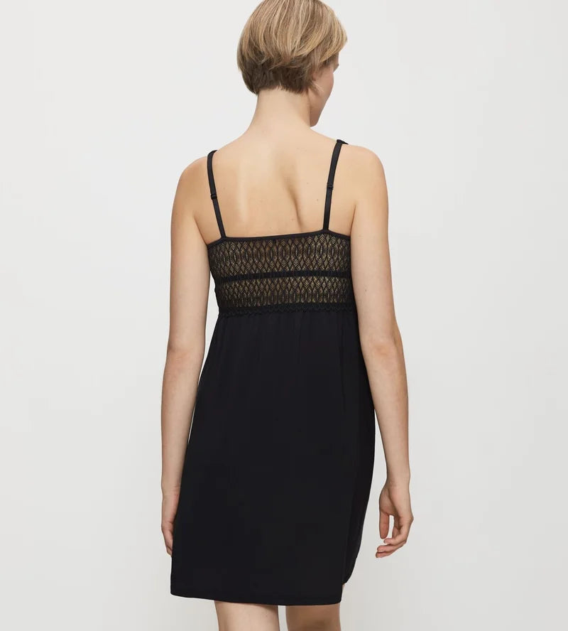 Triumph - Aura Spotlight Nighty Black