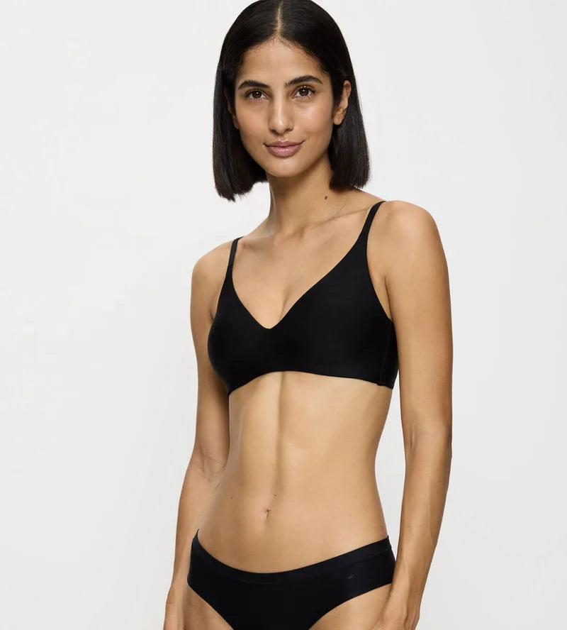 Triumph - Pure Micro Non-Padded Moulded Bra Black