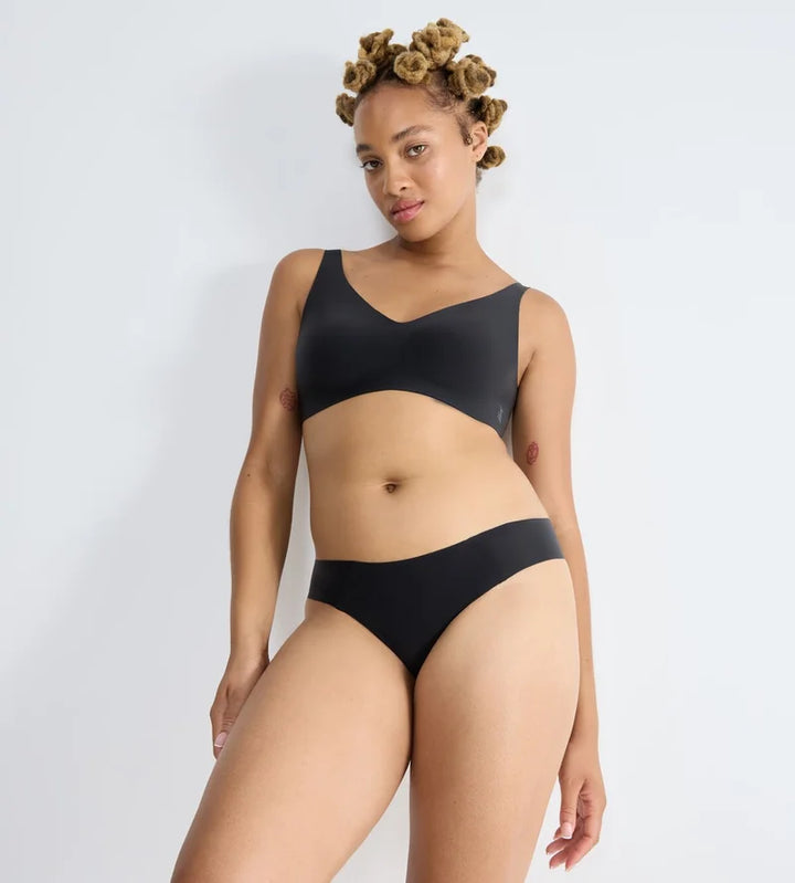 Sloggi - Zero Feel Tiny Tanga Black