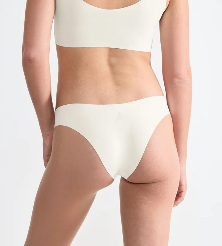 Sloggi - Zero Feel Spaghetti Top Silk White