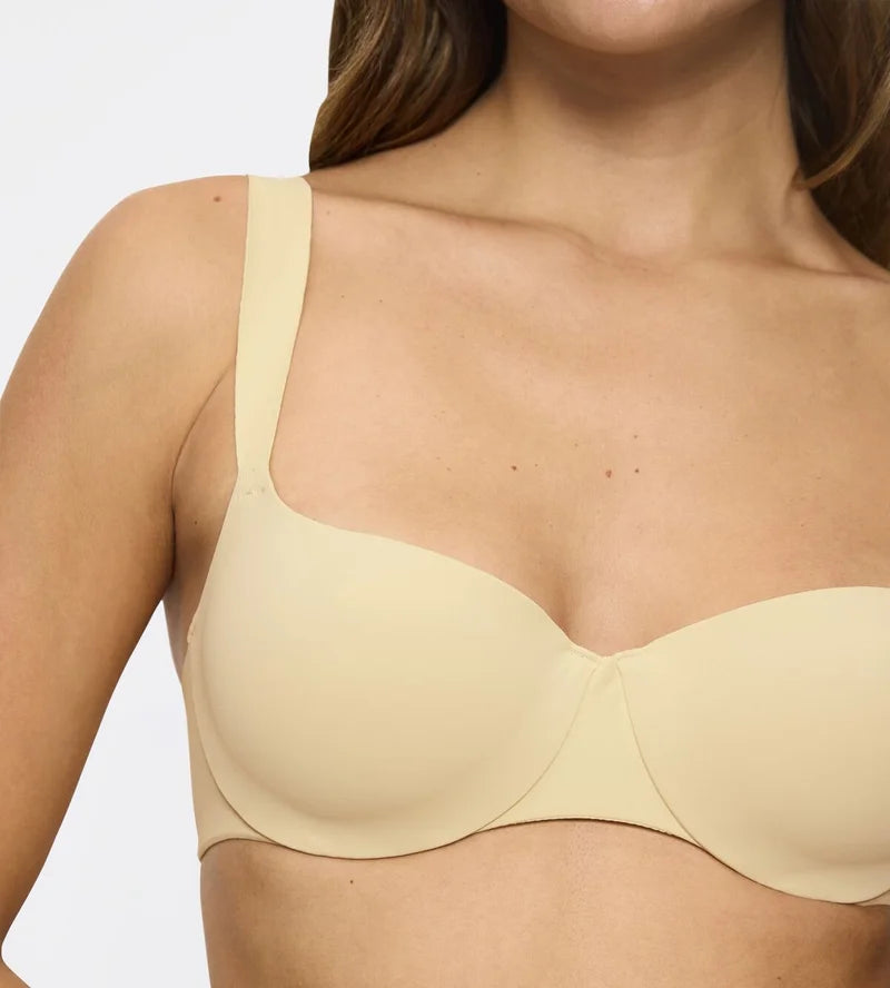 Triumph - Body Make-Up Essentials Illusion Balconette Ex Honey Yellow