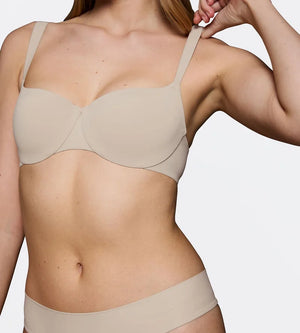 Triumph - Body Make-Up Essentials Illusion Balconette Ex Nude Beige