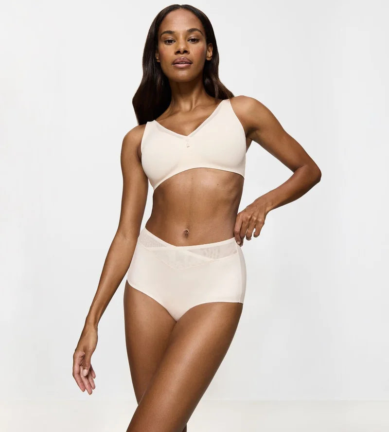 Triumph - True Shape Sensation Maxi Brief Fresh Powder