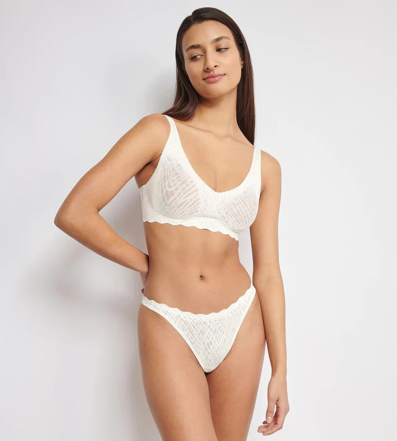 Sloggi - Zero Feel Bliss String Silk White