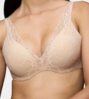 Triumph - Body Make-Up Essentials Illusion Lace Padded Bra Nude Beige