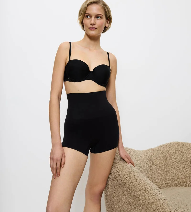 Triumph - Soft Sculpt Bandeau Short Black