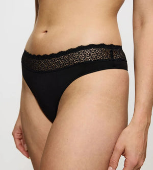 Triumph - Feel Of Modal String Black