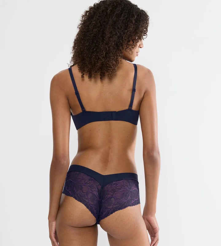 Triumph - Body Make-Up Essentials Illusion Lace Balconette Prussian Blue