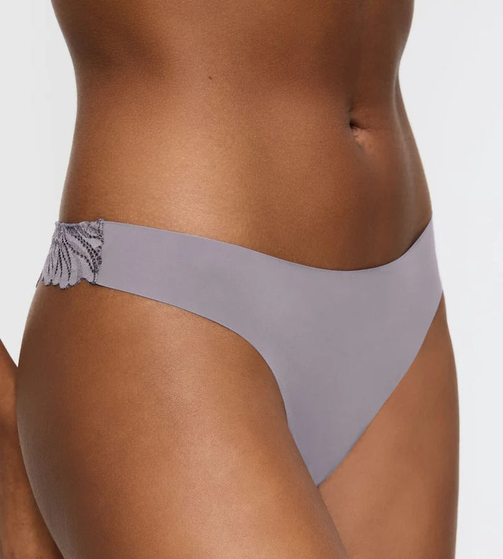 Triumph - Pretty Micro String Grey Shadow