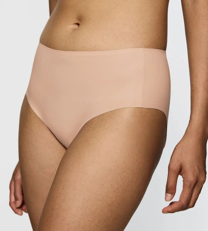 Triumph - Smart Invisible Maxi Brief Neutral Beige