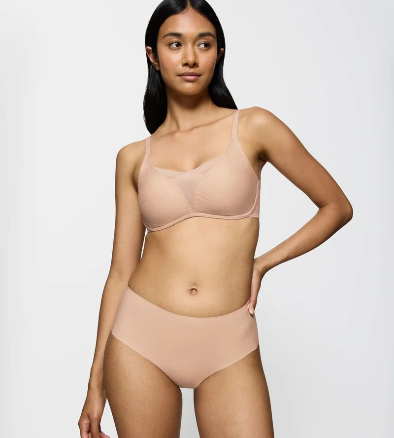 Triumph - Smart Invisible Maxi Brief Neutral Beige
