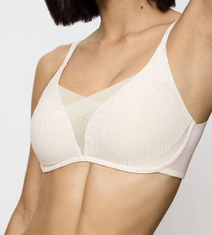 Triumph - Shape Smart Wireless Padded Bra Ecru White