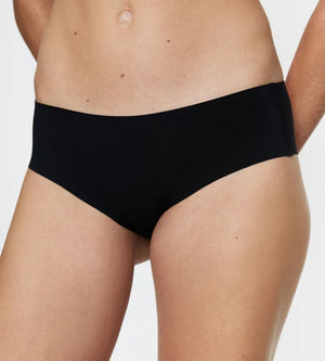 Triumph - Smart Invisible Hipster Black