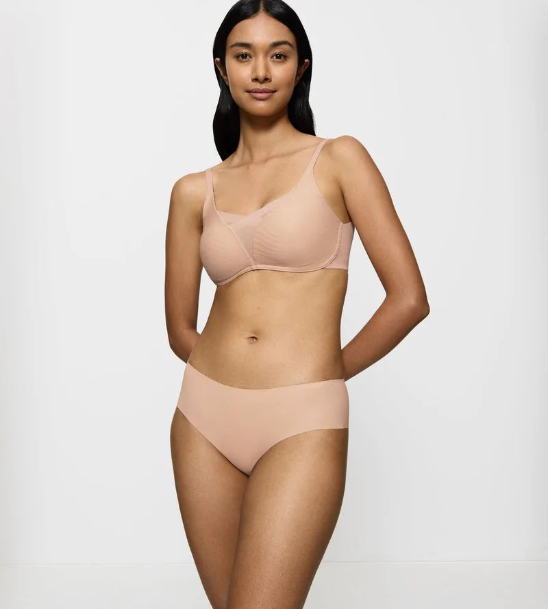 Triumph - Smart Invisible Hipster Neutral Beige