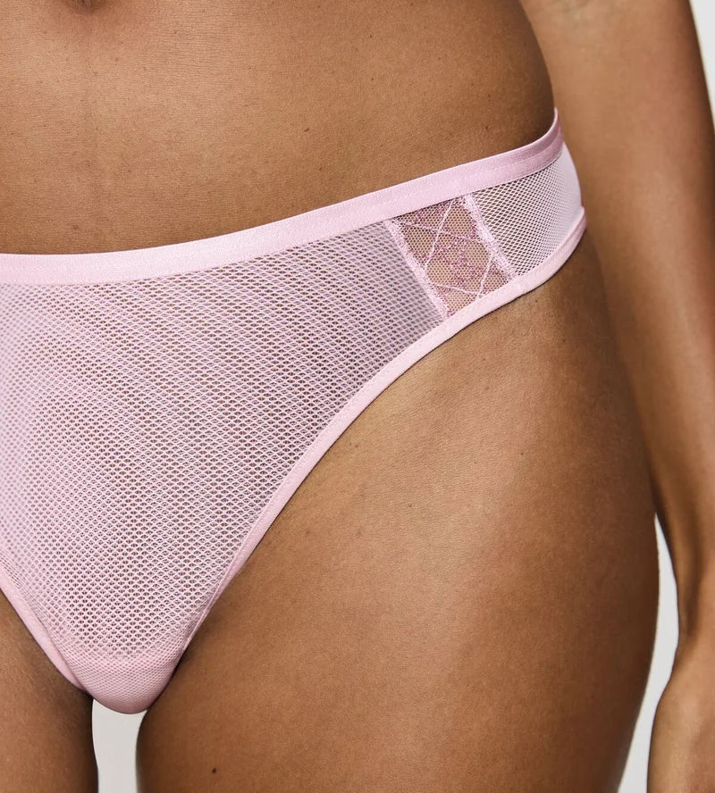 Triumph - Palina Cosmic Heartbeat String Vintage Pink