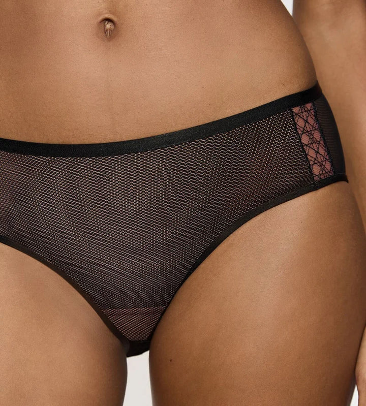 Triumph - Palina Cosmic Heartbeat Hipster Black